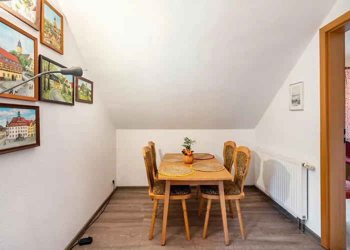 Haus Im Gruenen Apartmán Oederan